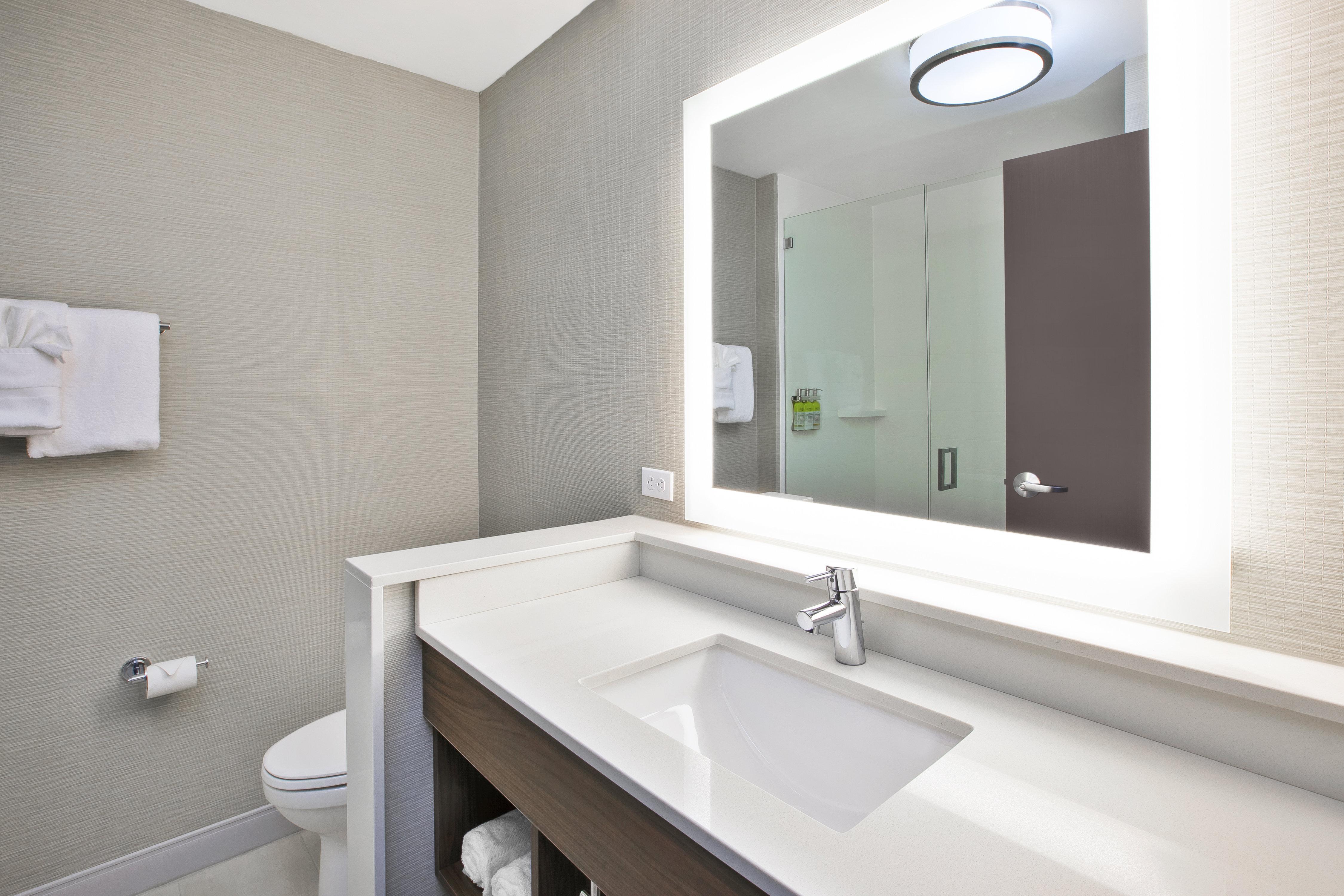 Holiday Inn Express & Suites Okemos - University Area By Ihg Zewnętrze zdjęcie